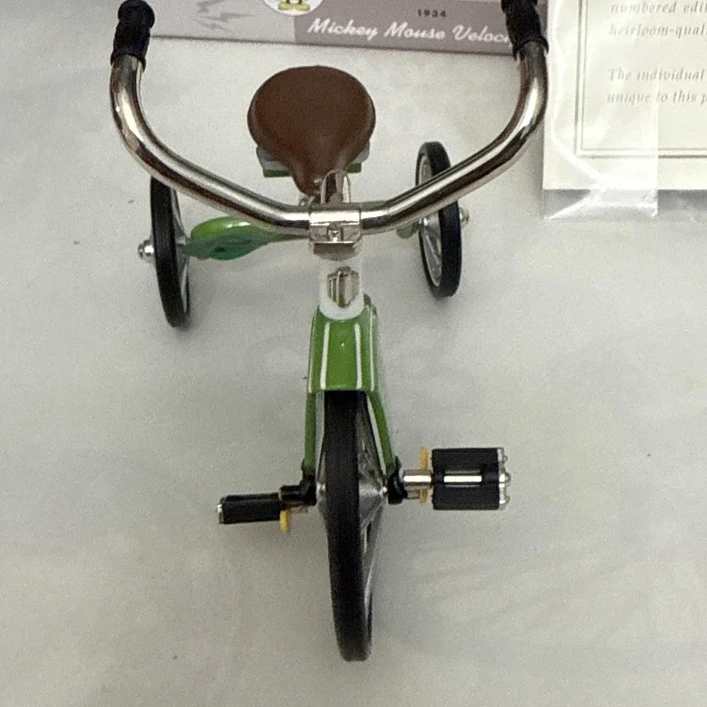 Vintage 1990s Hallmark Kiddie Classics Mickey Mouse Velocipede –‎ Box & COA